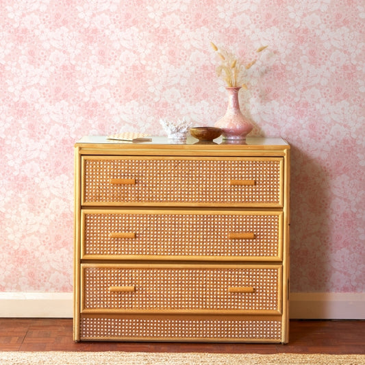 Doll's House in Blossom - Wallpaper
